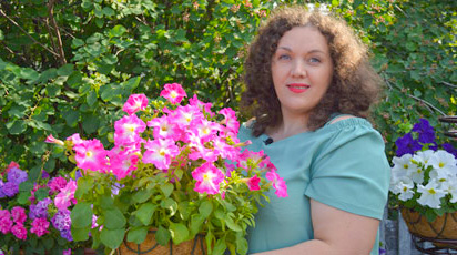 Как вырастить петунию в виде шара: делюсь опытом